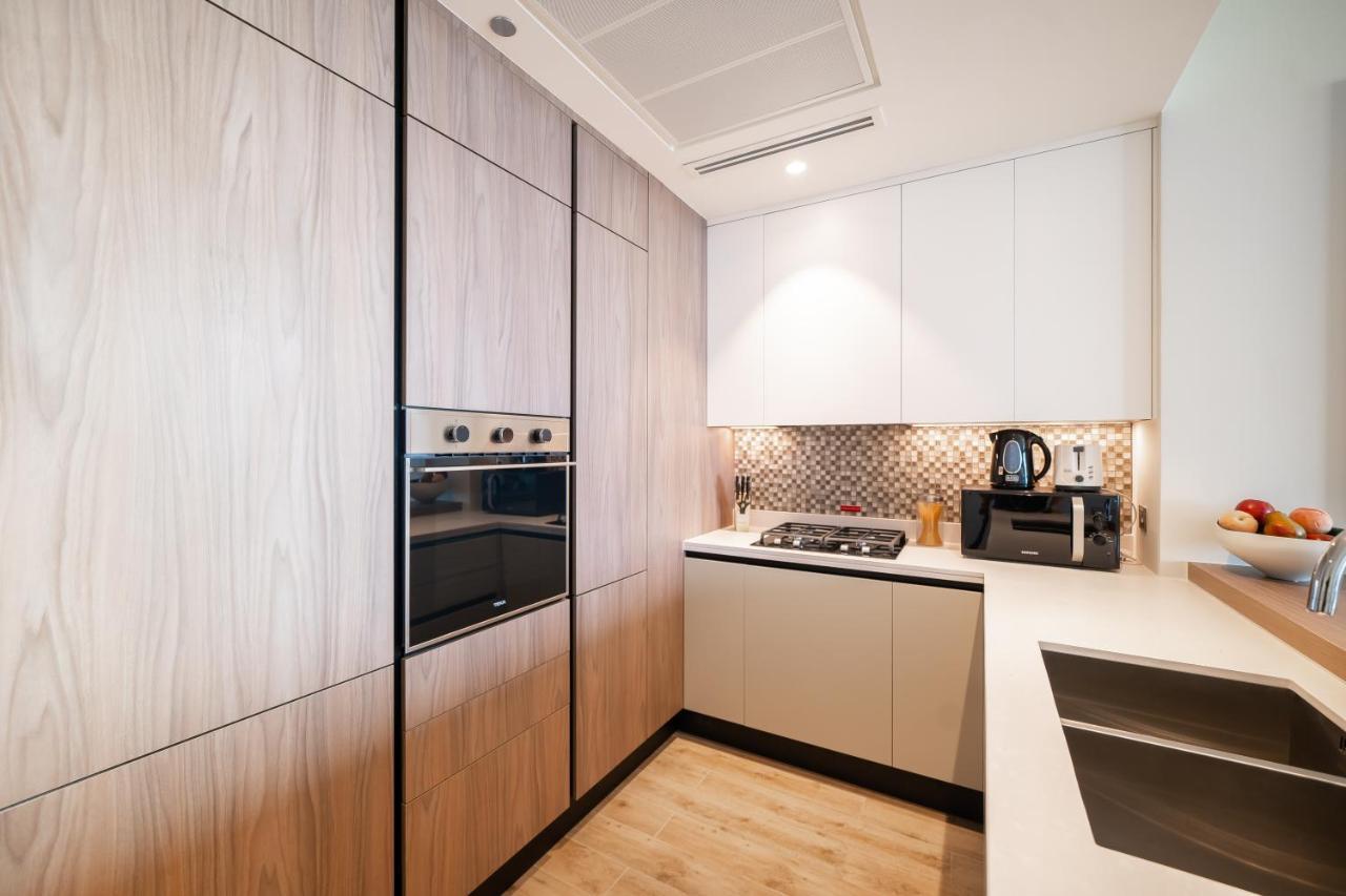 Luton Vacation Homes - Marina View & Luxury 1Br - Jumeirah Living Marina Gate Tower 3 - 54Ab49Ab36Ab Дубай Екстериор снимка